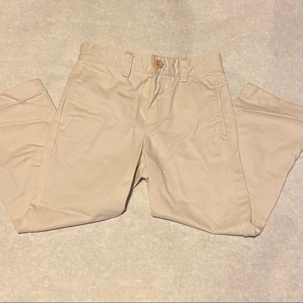 3/$30 Vineyard Vine 4T Boys Cream/Khaki Pants